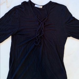 Cherish (from Nordstrom) Tie Up VNeck Blouse EUC